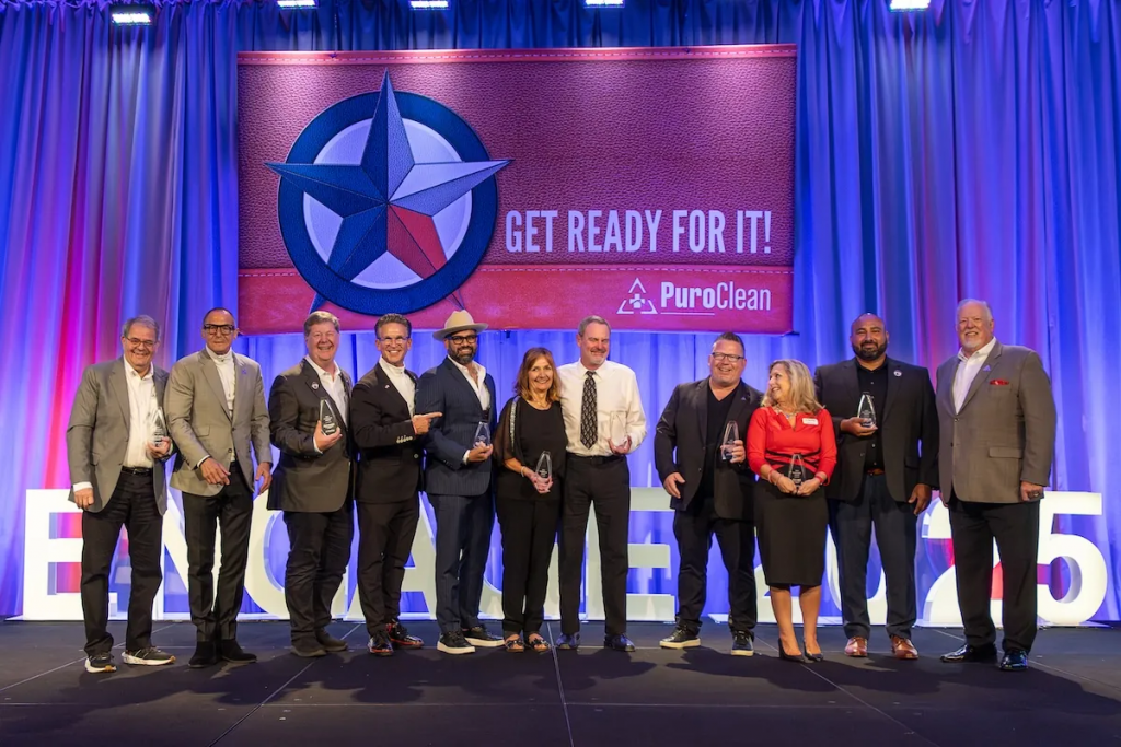 PuroClean of Redmond Owner Receives Prestigious Rainmaker Award at National Convention