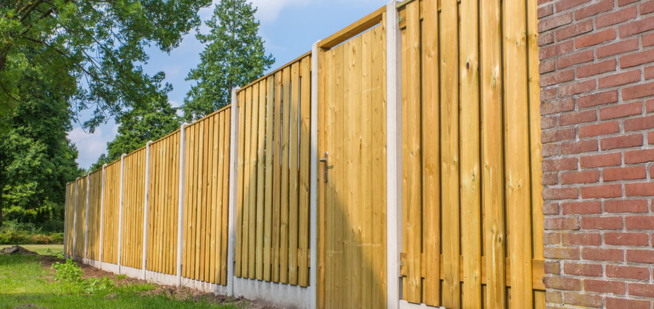Big Easy Fence Company Launches Pressure-Treated Pine Fencing Services
